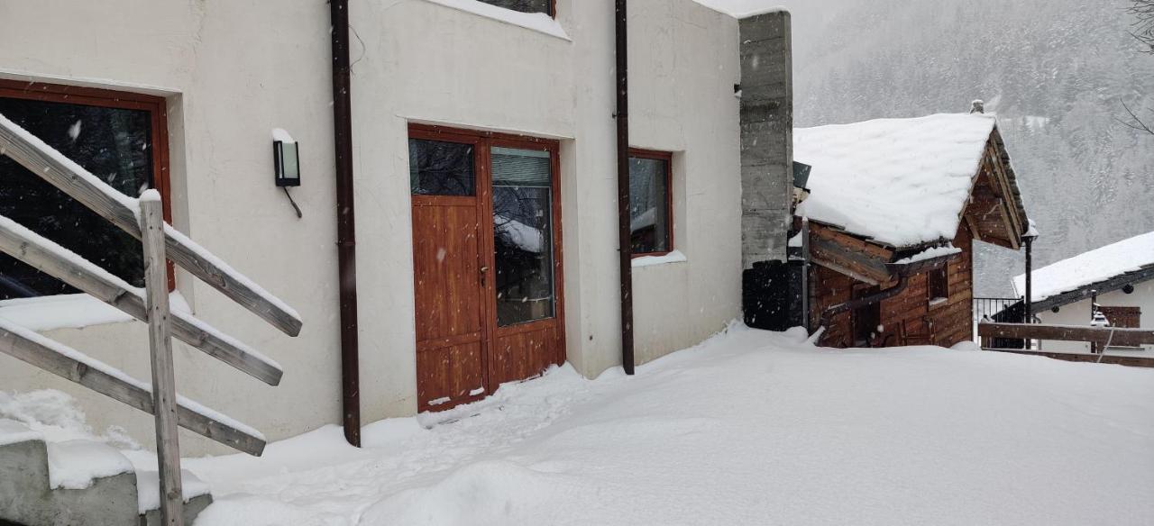 Appartement Montagnard à Val-Cenis 4-6 personnes Lanslebourg-Mont-Cenis Exterior foto